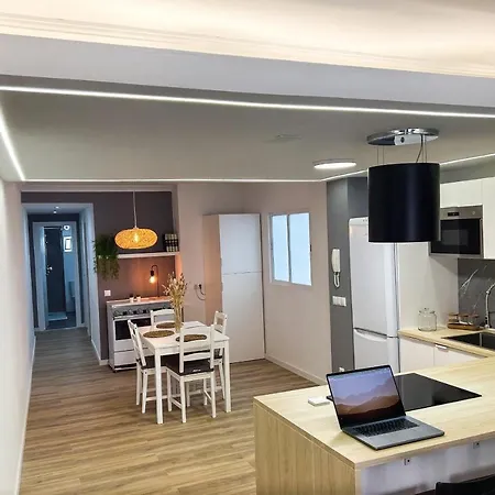 Apartamento Piso Moderno A 15 Minutos Andando Del Centro *